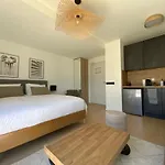 Les Loges De La -