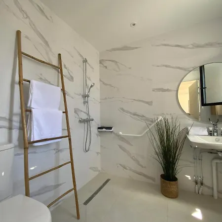 Апартаменты Les Loges De La - Пероль